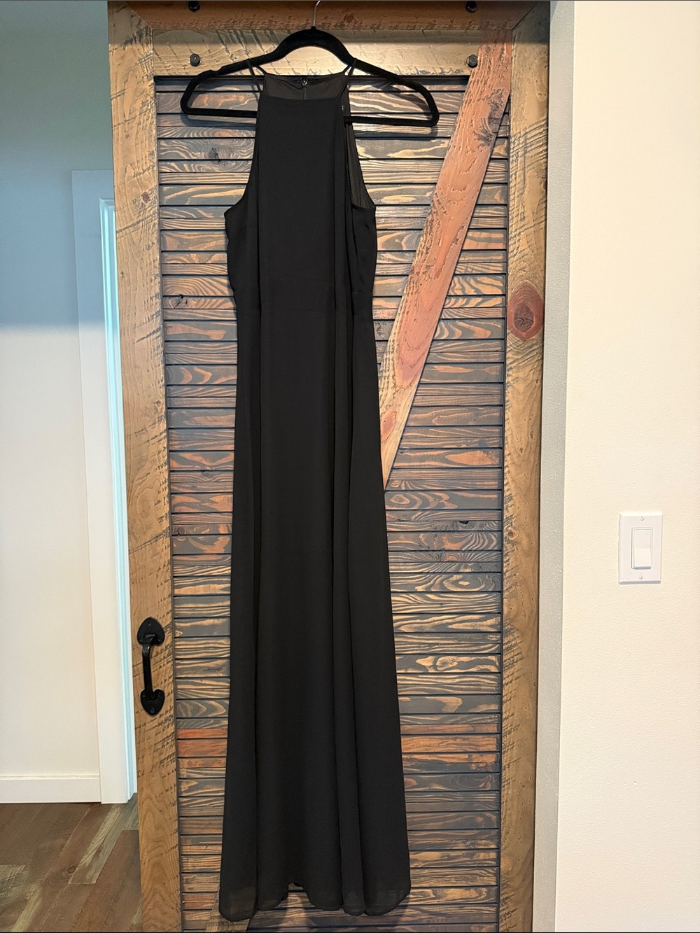 Elegant Black Halter Maxi Dress - 90s